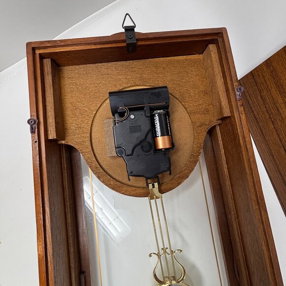 Ergo Westminster quartz wooden wall clock - Picture 6 of 11